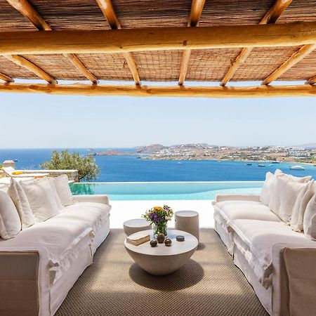 V&V Guest House - Luxury Suites Ornos  Esterno foto