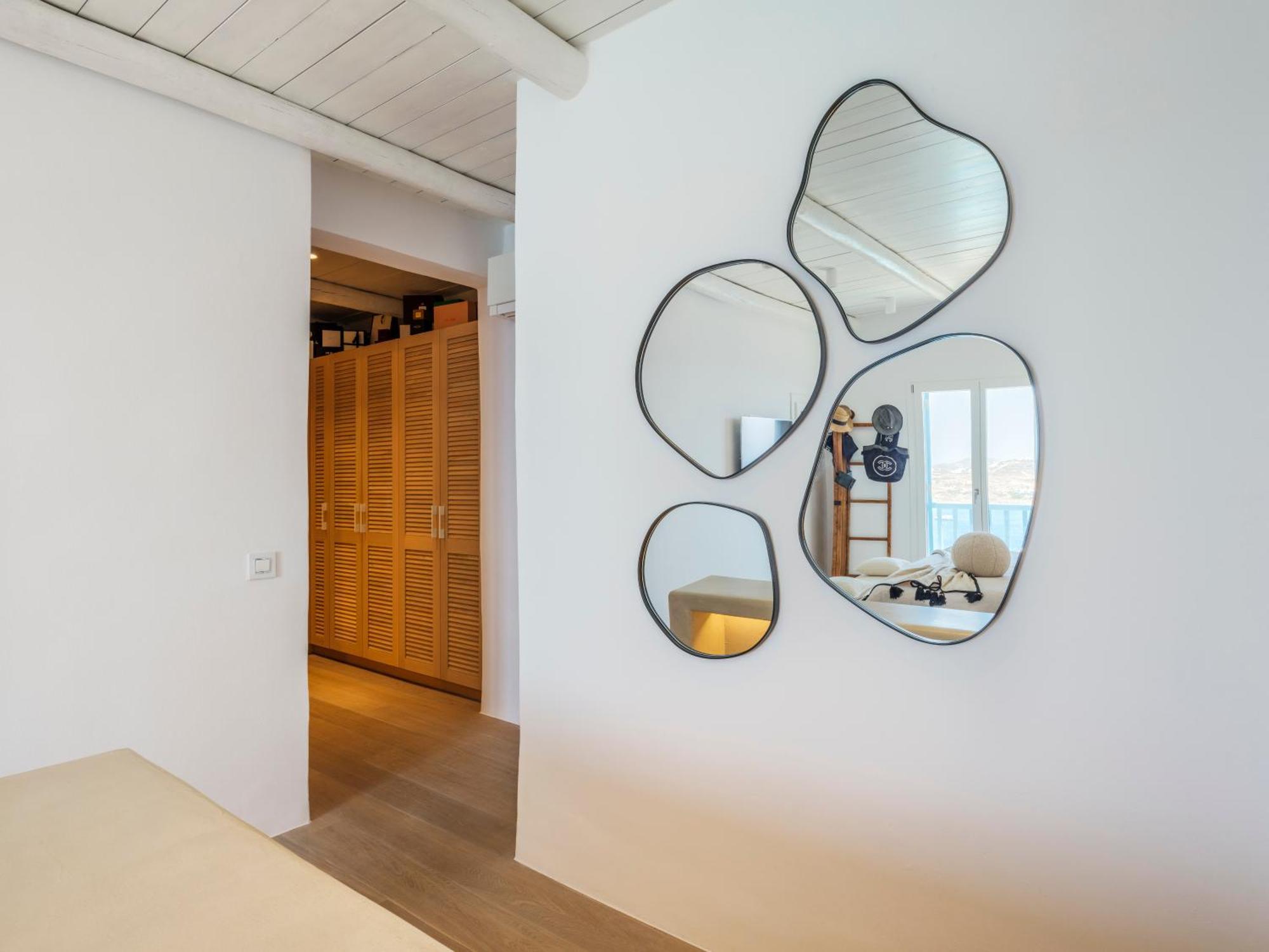 V&V Guest House - Luxury Suites Ornos  Esterno foto