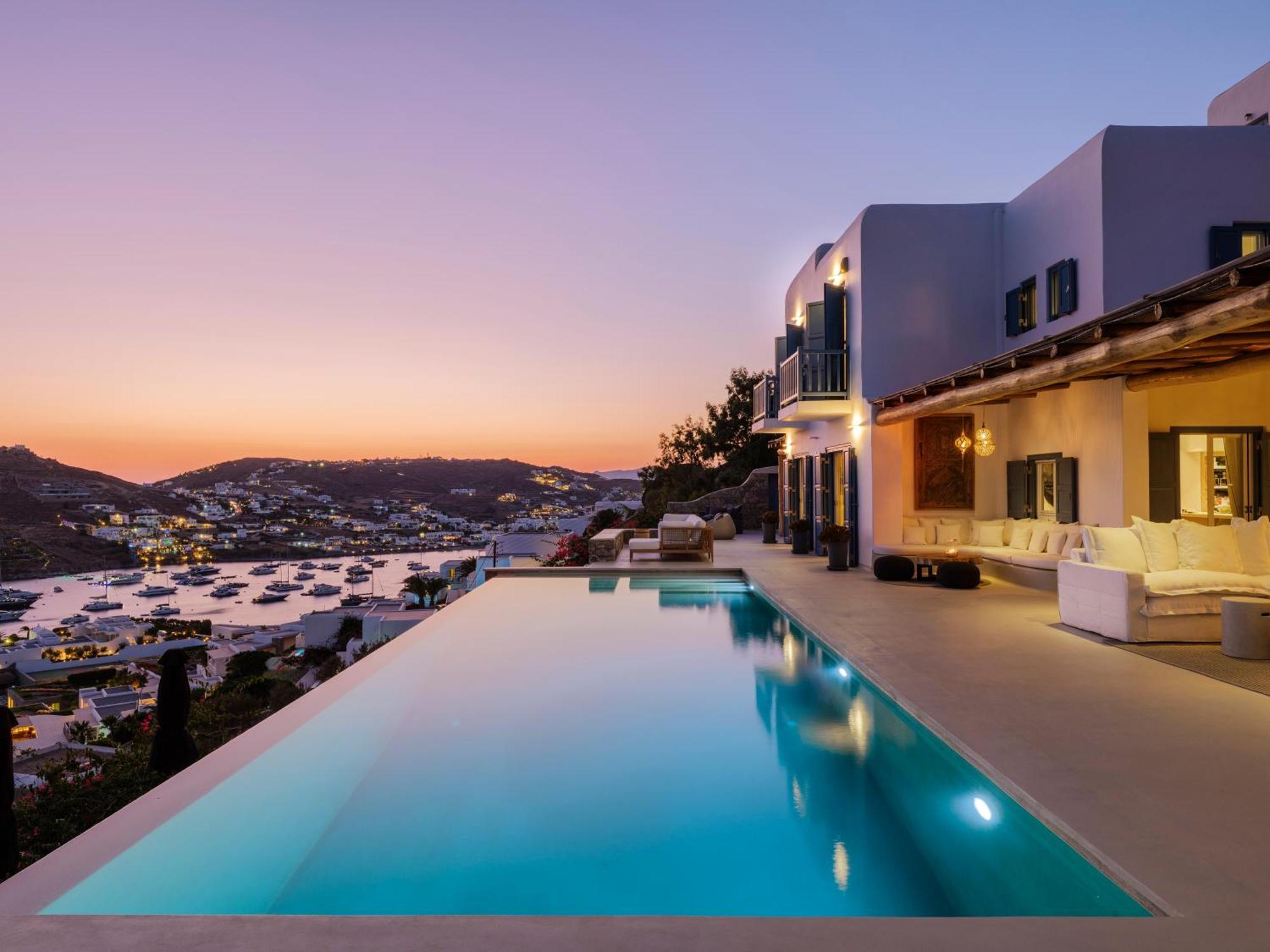 V&V Guest House - Luxury Suites Ornos  Esterno foto