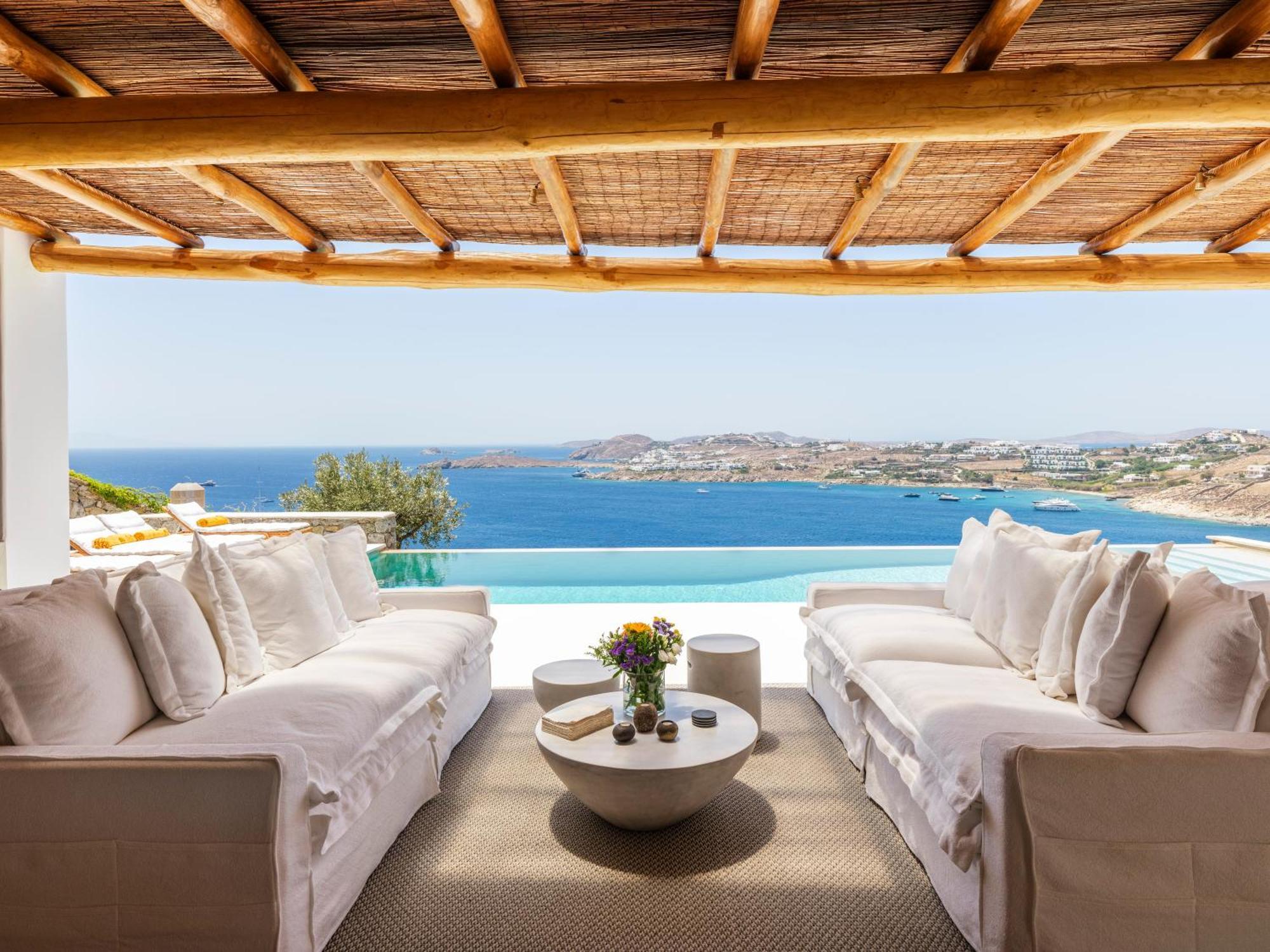 V&V Guest House - Luxury Suites Ornos  Esterno foto