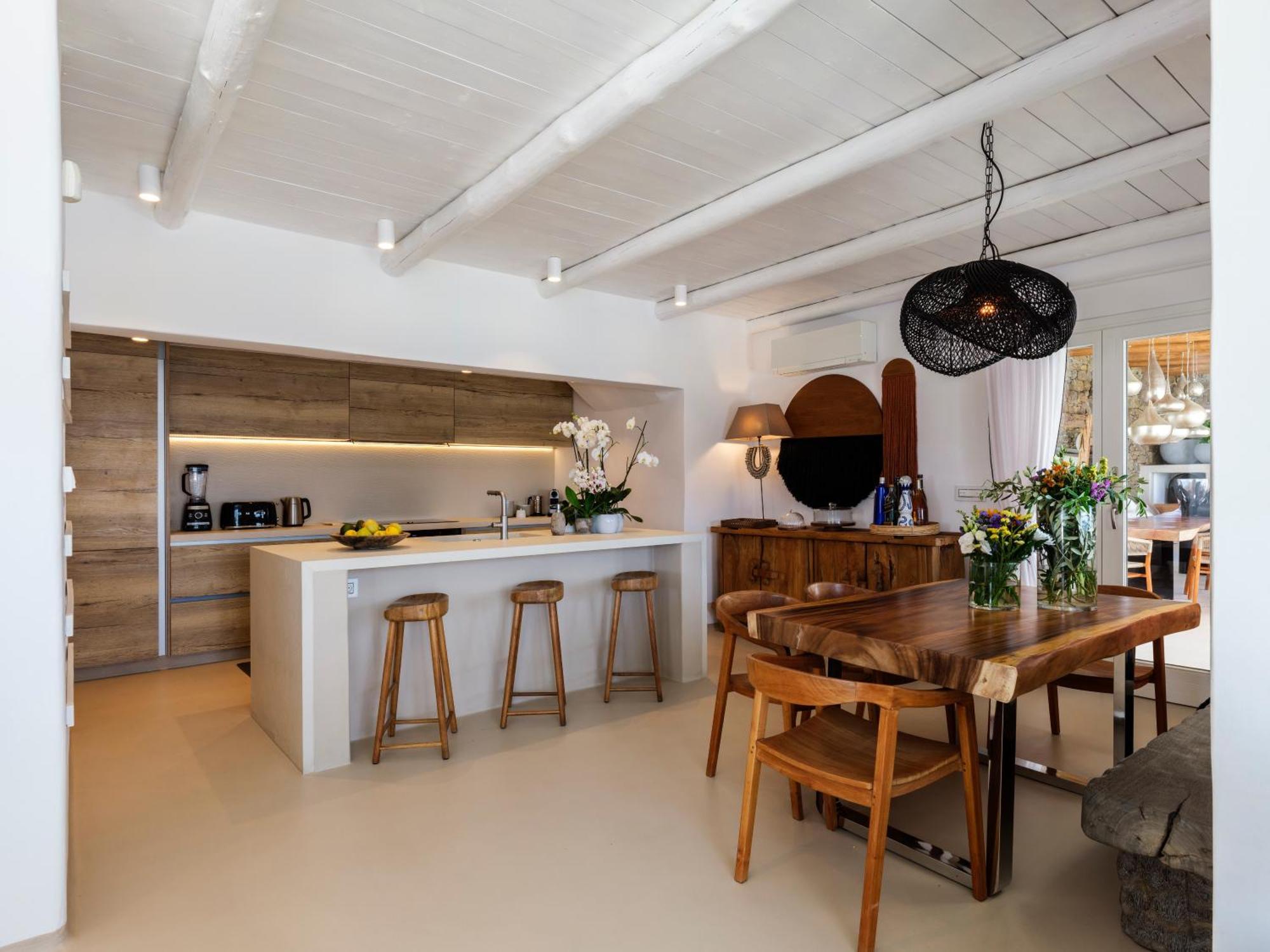 V&V Guest House - Luxury Suites Ornos  Esterno foto