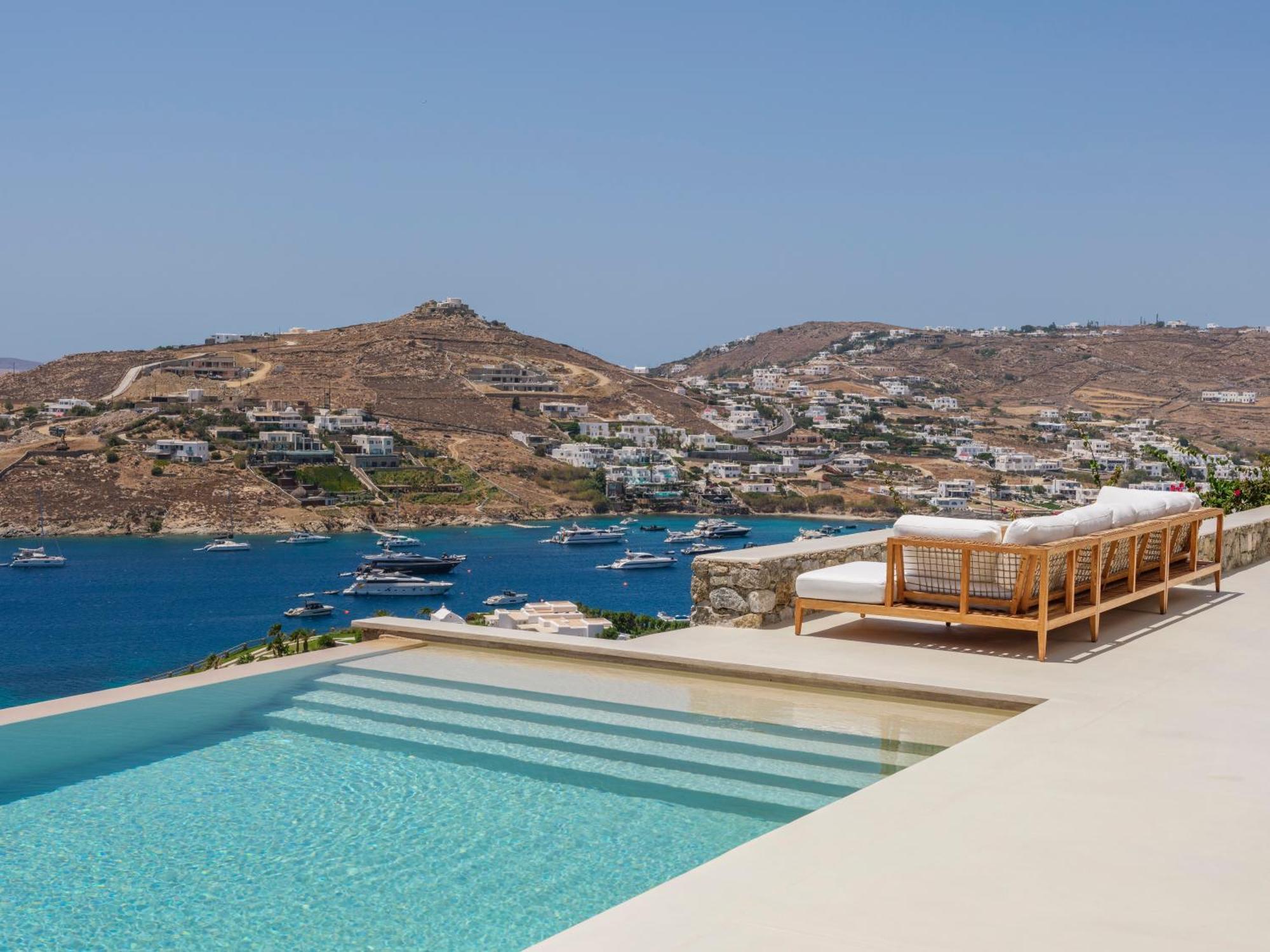 V&V Guest House - Luxury Suites Ornos  Esterno foto
