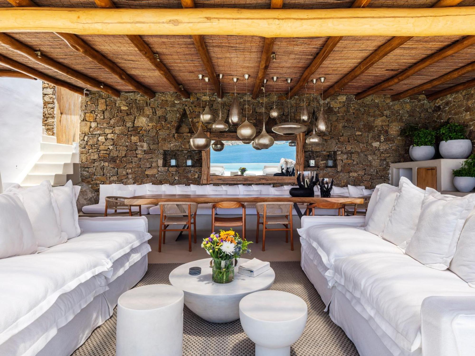 V&V Guest House - Luxury Suites Ornos  Esterno foto