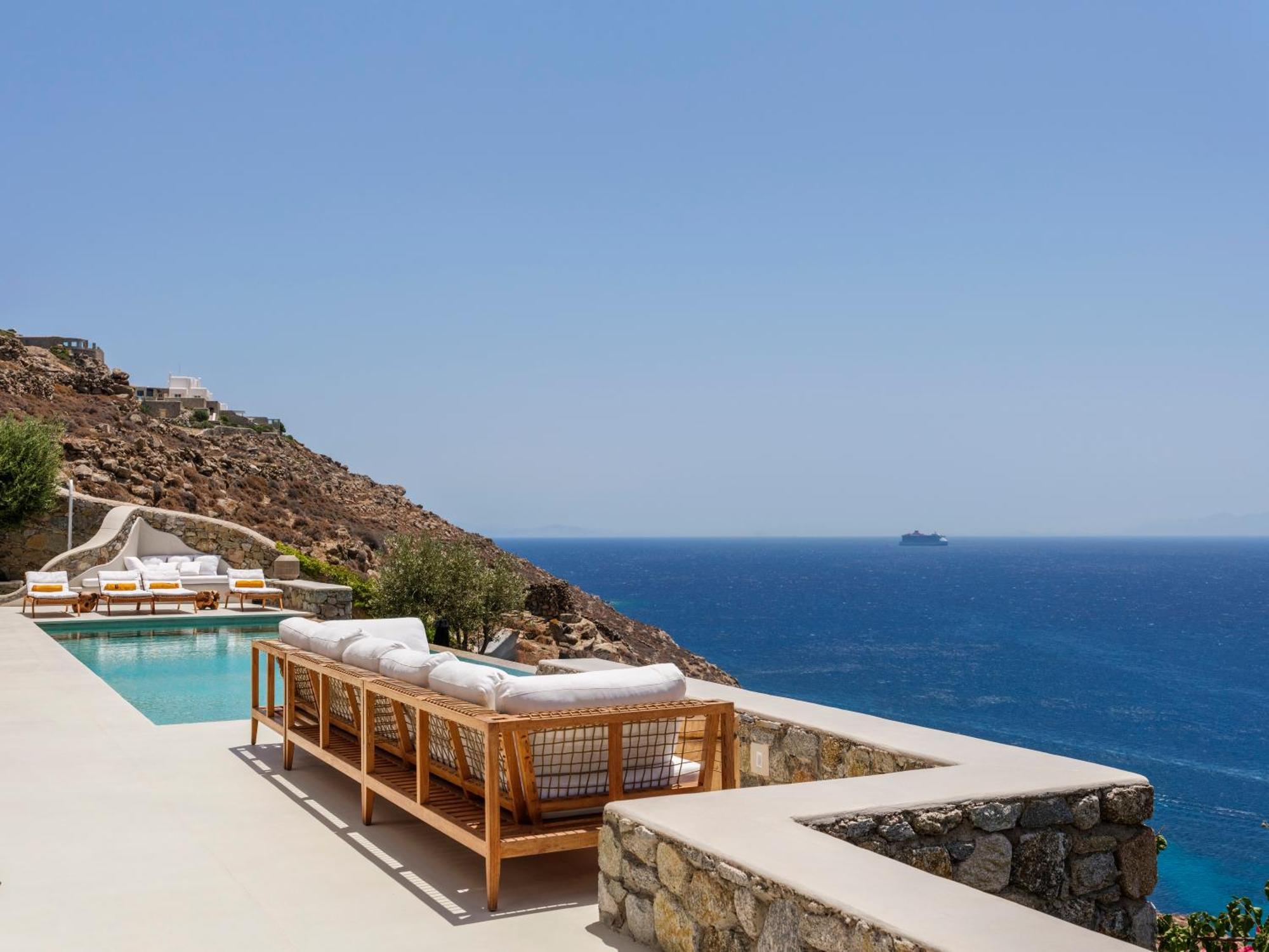 V&V Guest House - Luxury Suites Ornos  Esterno foto