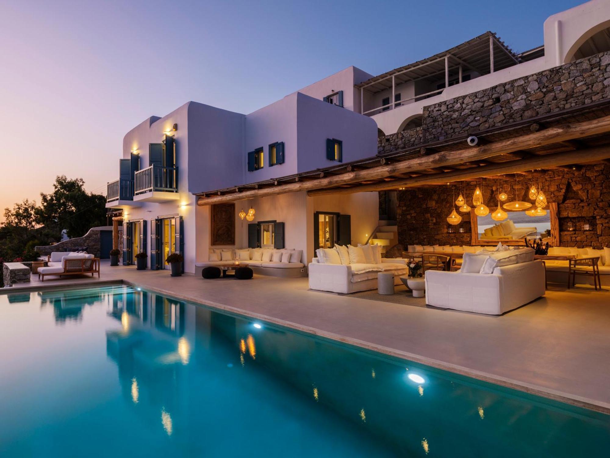 V&V Guest House - Luxury Suites Ornos  Esterno foto
